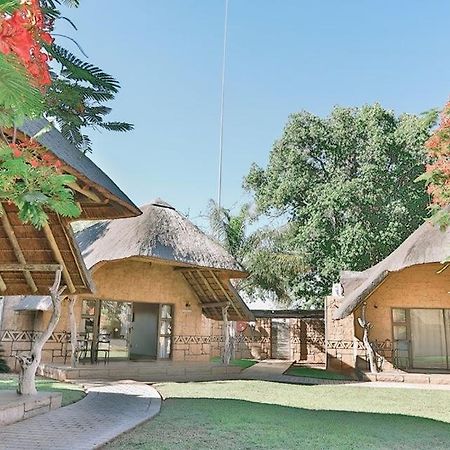 Tshukudiba Game Lodge Tom Burke Luaran gambar