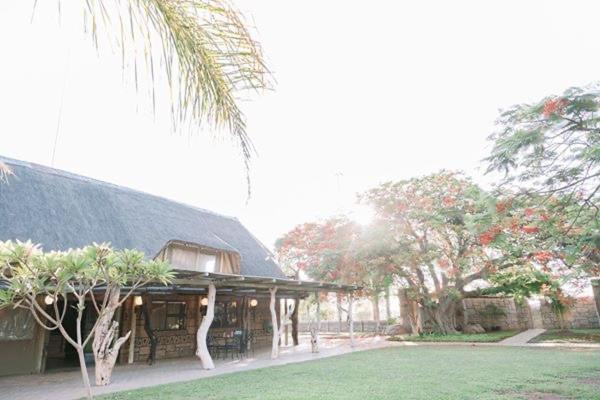 Tshukudiba Game Lodge Tom Burke Luaran gambar