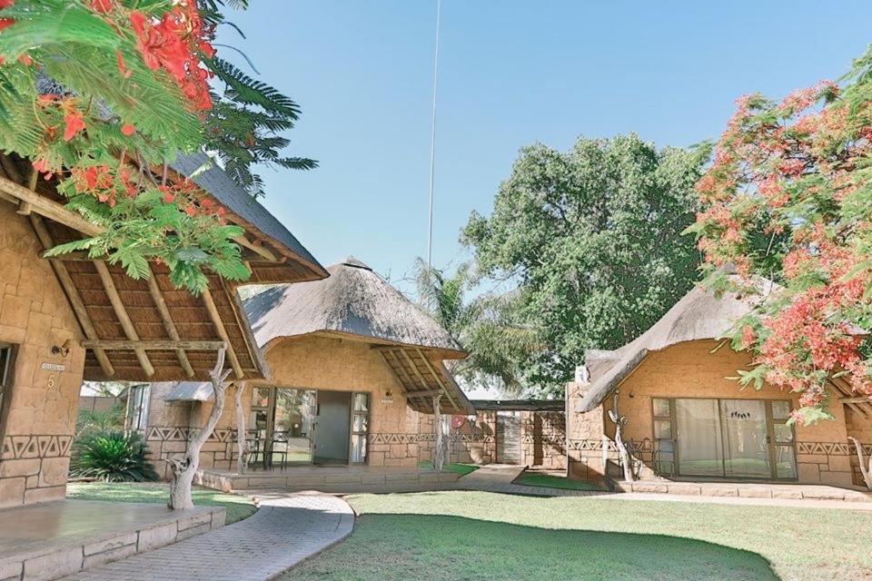 Tshukudiba Game Lodge Tom Burke Luaran gambar